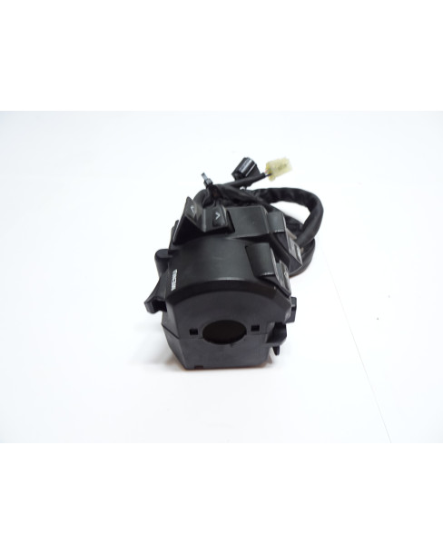 Yamaha FJR 1300, omkopplare vänster 2