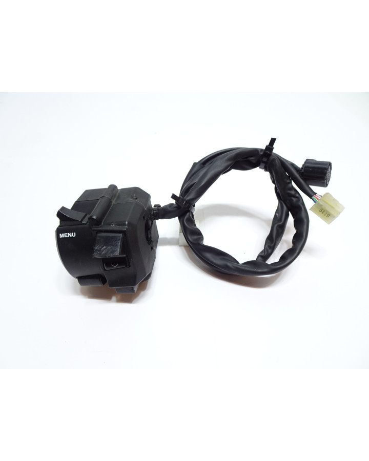 Yamaha FJR 1300, omkopplare vänster