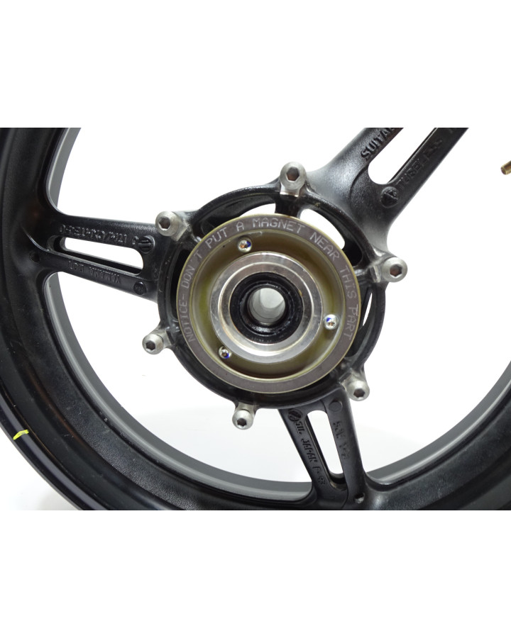 Yamaha FJR 1300, framfälg