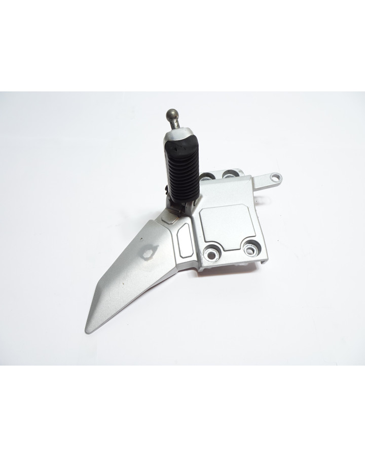 Yamaha FJR 1300, fotpinne vänster komplett