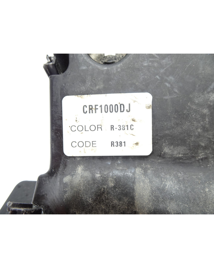 Honda CRF1000 Africa Twin, plastdetalj invändig