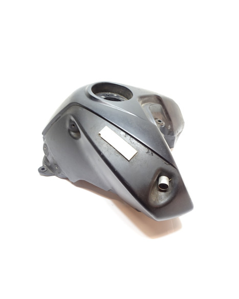 KTM 690 Duke, bränsletank