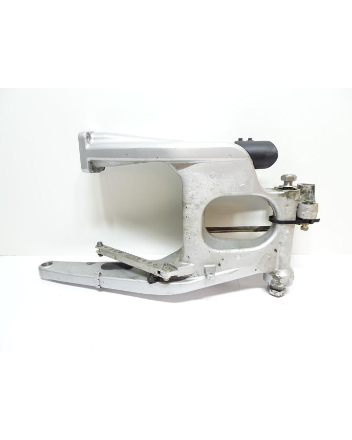 Yamaha FJR 1300, sving