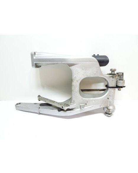 Yamaha FJR 1300, sving