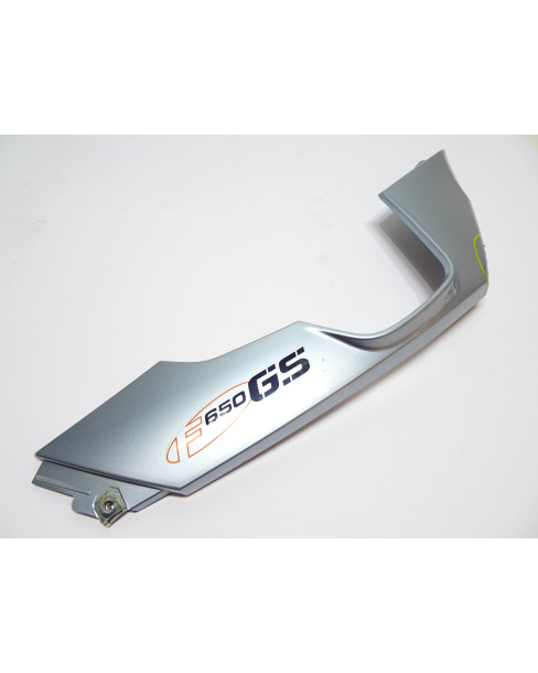 BMW F650GS, bakre sidokåpa höger 2