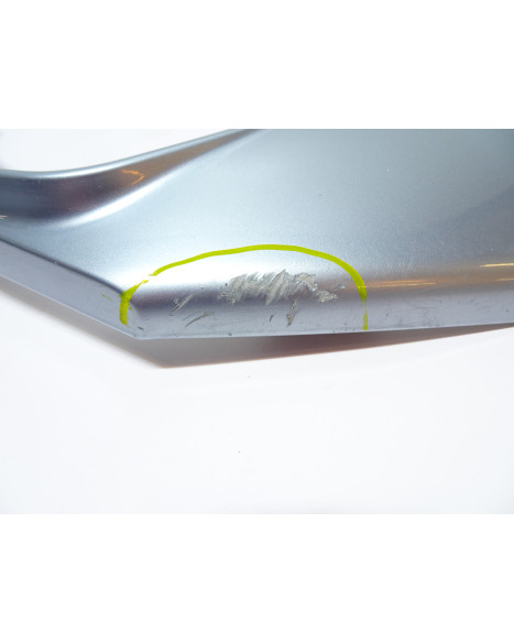 BMW F650GS, bakre sidokåpa höger