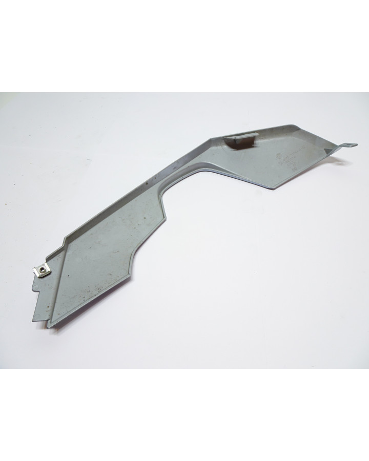 BMW F650GS, bakre sidokåpa höger