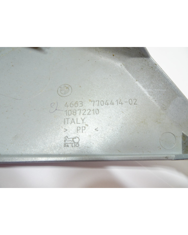 BMW F650GS, bakre sidokåpa höger