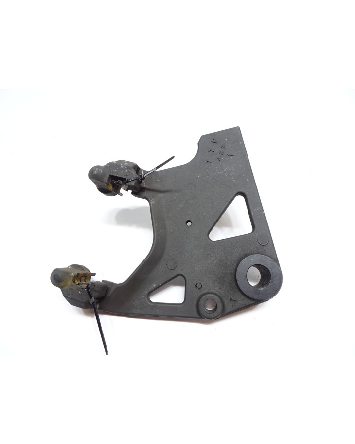 Yamaha XV950R Bolt, bromsokshållare bak