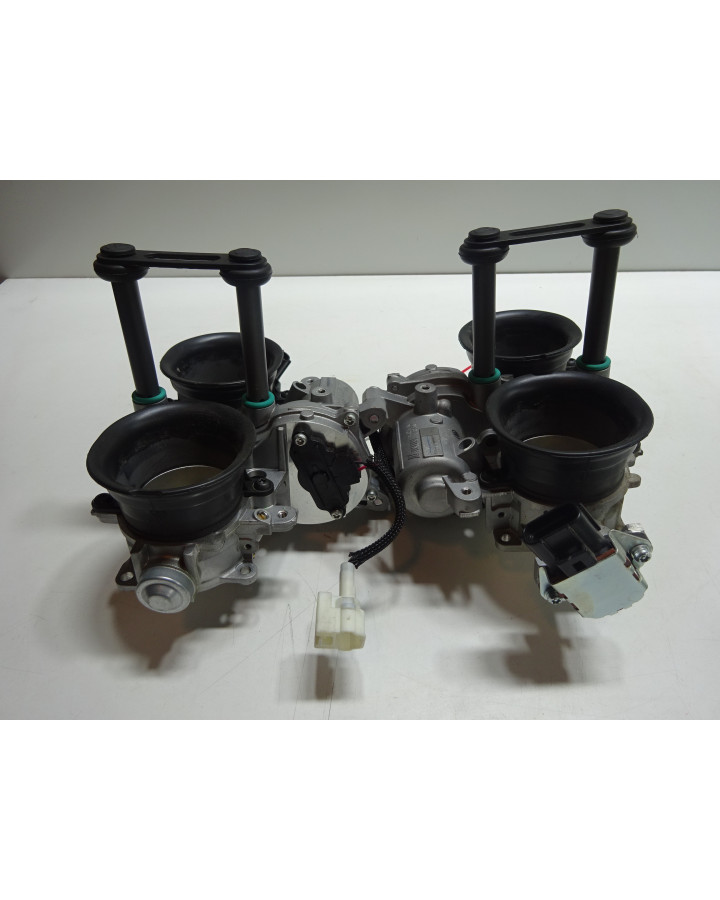 Ducati Panigale V4, gasspjäll/insprut