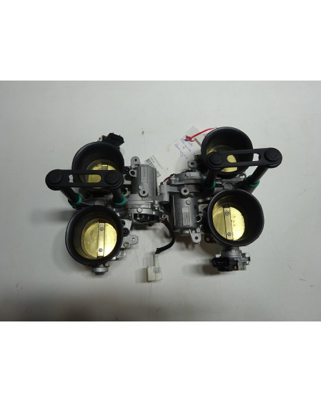 Ducati Panigale V4, gasspjäll/insprut