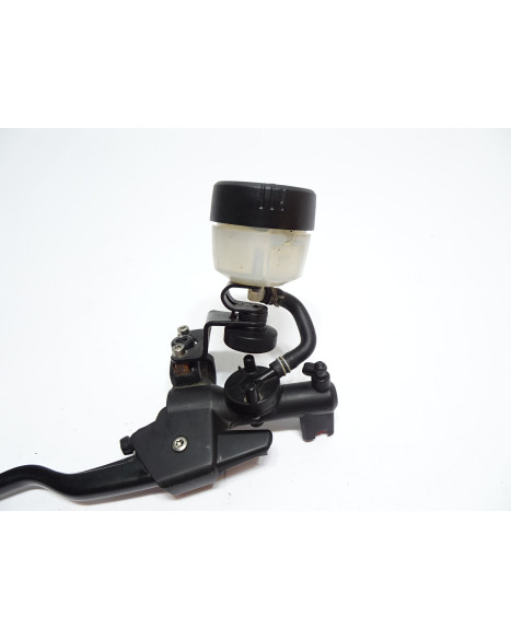 BMW F650GS, bromscylinder fram