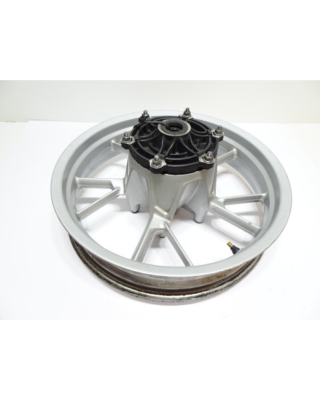 BMW F650GS, bakfälg