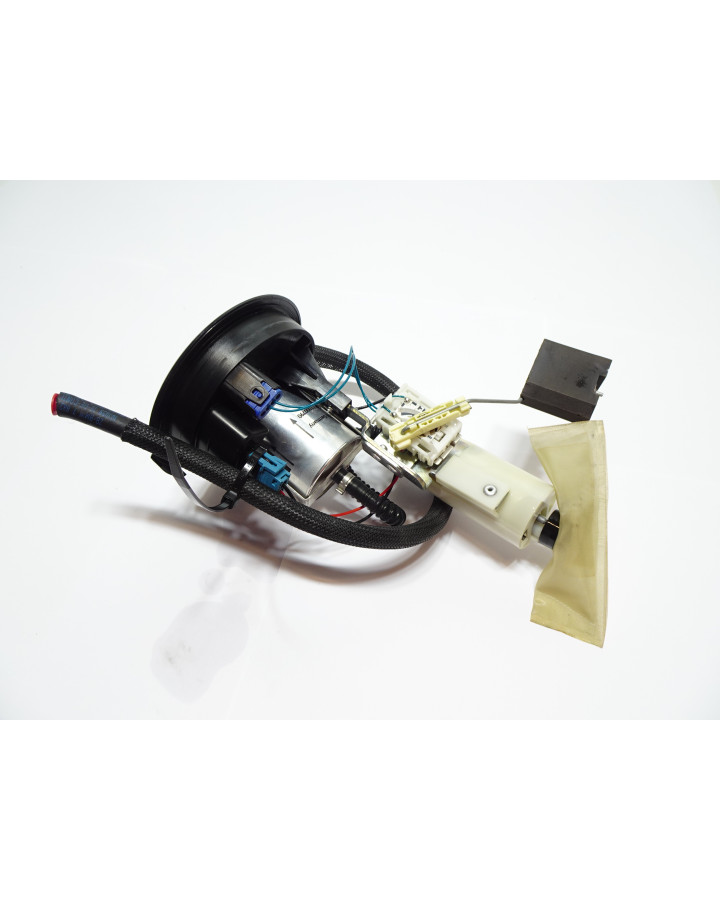 BMW F650GS, bränslepump