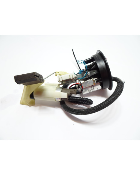 BMW F650GS, bränslepump