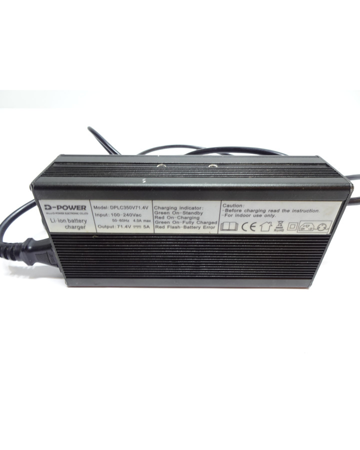 Dazz 3.0, batteriladdare