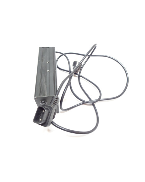 Dazz 3.0, batteriladdare