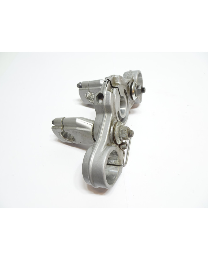 BMW F650GS, övre styrkrona