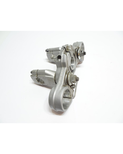 BMW F650GS, övre styrkrona