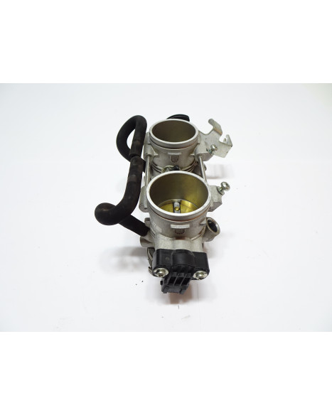 BMW F650GS, gasspjäll/insprut