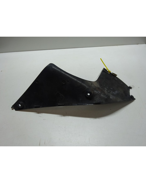 Yamaha R1, innerkåpa höger