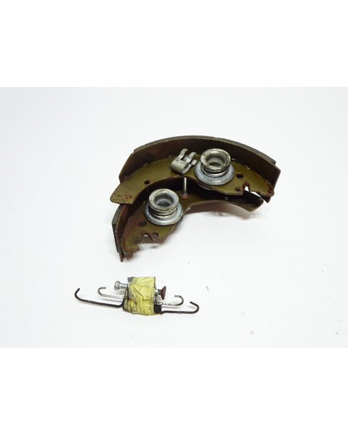 Chatenet CH26, bromsbackar 2