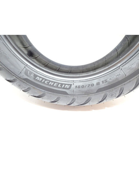 Däck, Michelin 180/70 B15