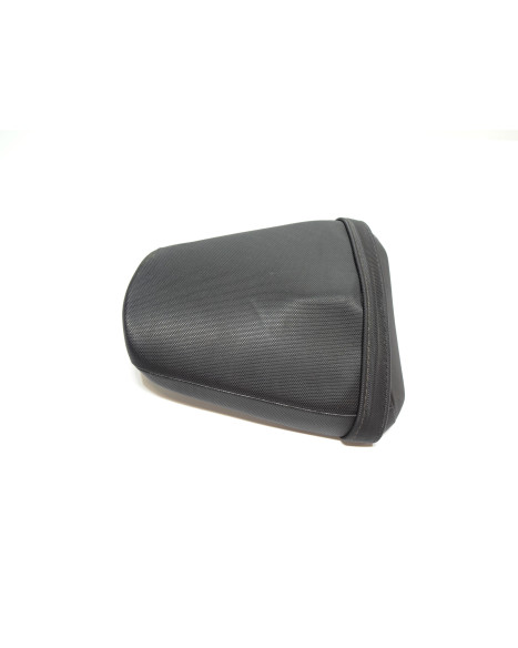 Suzuki GSX-R1000, passagerarsadel