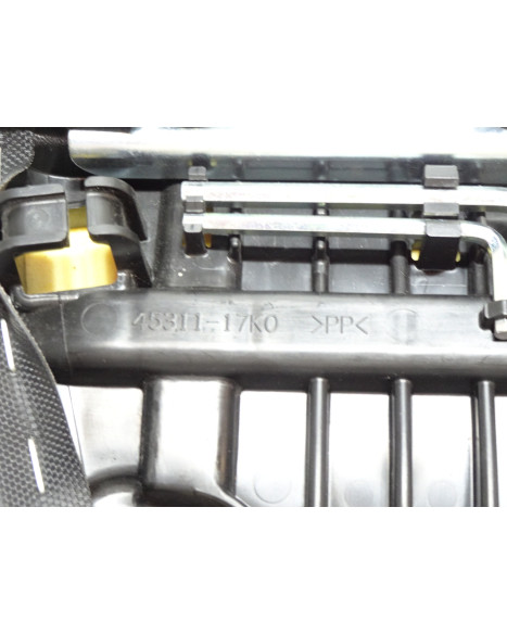 Suzuki GSX-R1000, passagerarsadel