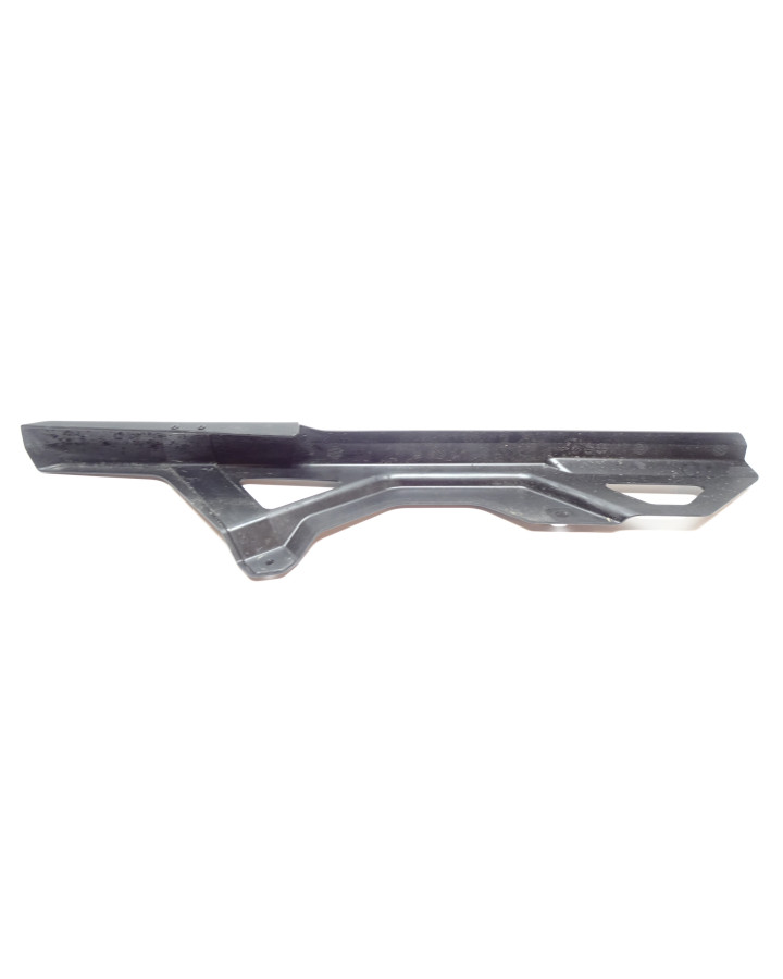 Suzuki GSX-8S, kedjeskydd