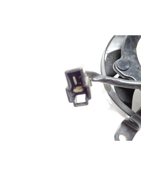 Yamaha YZF-R1, kylarfläktar