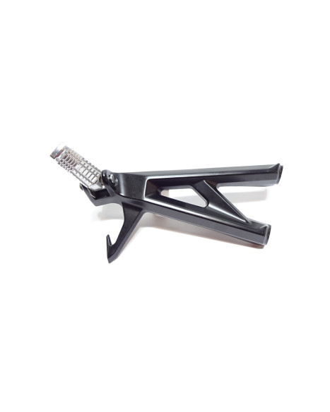 Suzuki GSX-8S, passagerarfotpinne vänster komplett