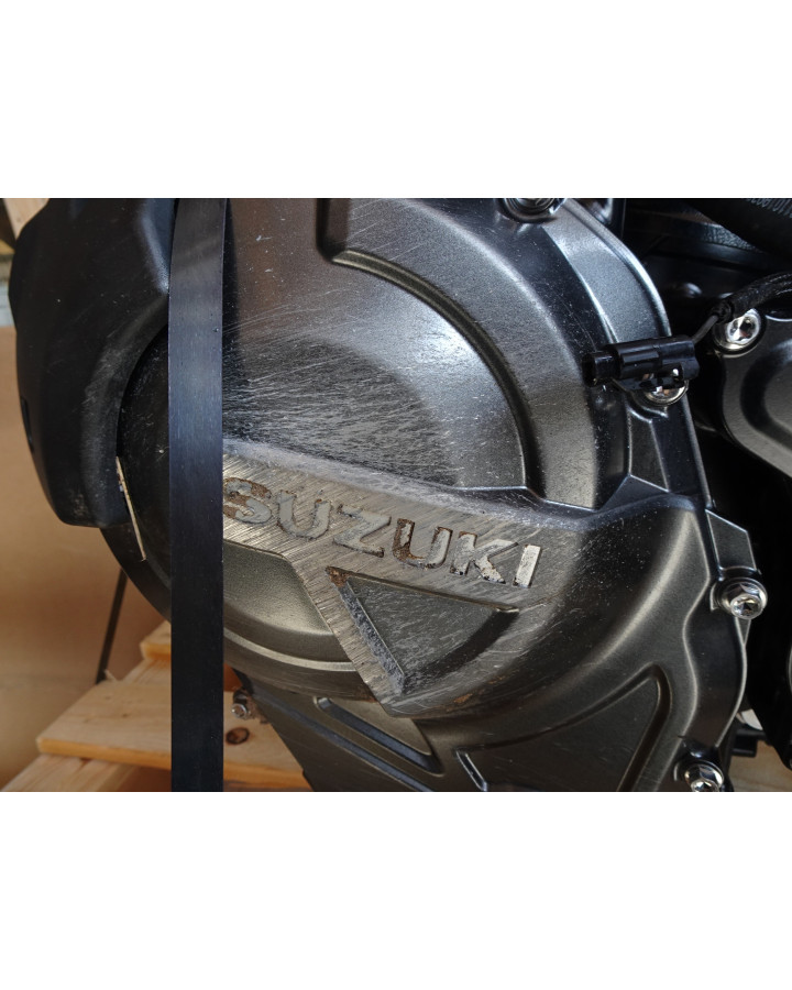 Suzuki GSX-8S, motor