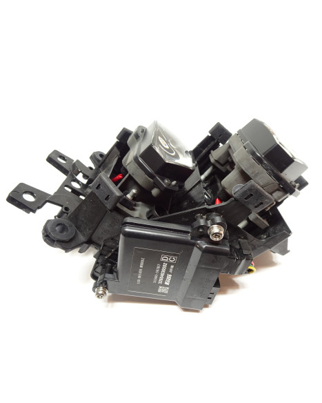 Suzuki GSX-8S, framlykta