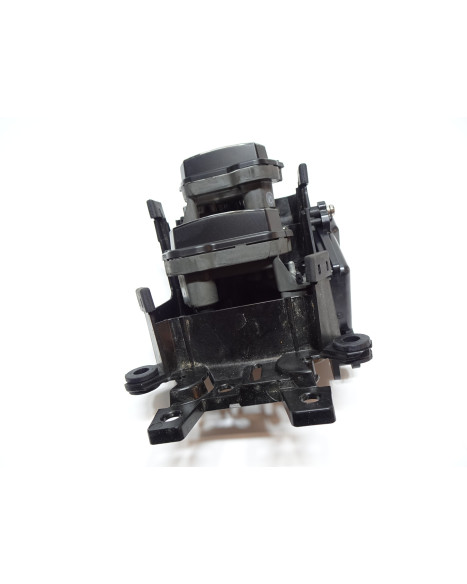 Suzuki GSX-8S, framlykta