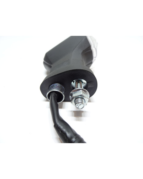 Suzuki GSX-8S, blinkers vänster fram