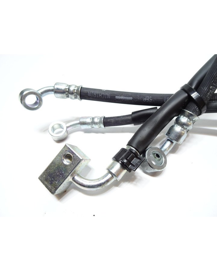 Suzuki GSX-8S, bromsslangar fram