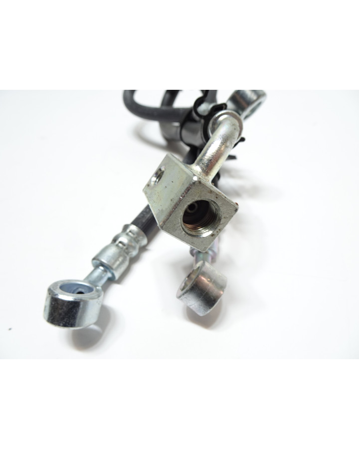 Suzuki GSX-8S, bromsslangar fram