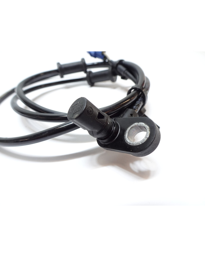 Suzuki GSX-8S, ABS-givare fram