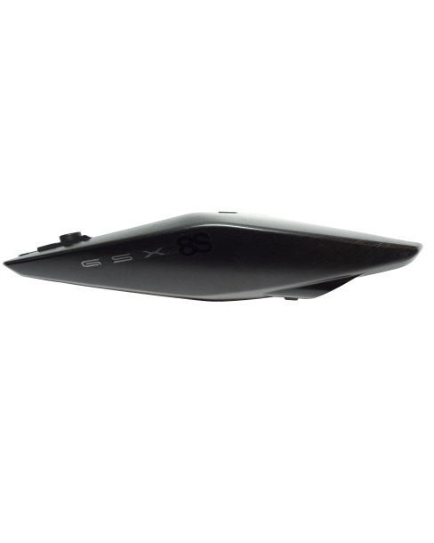 Suzuki GSX-8S, bakre sidokåpa höger