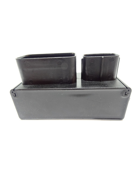 Suzuki GSX-8S, reläbox