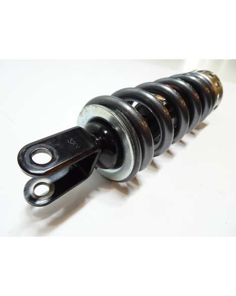 Suzuki GSX-8S, stötdämpare bak