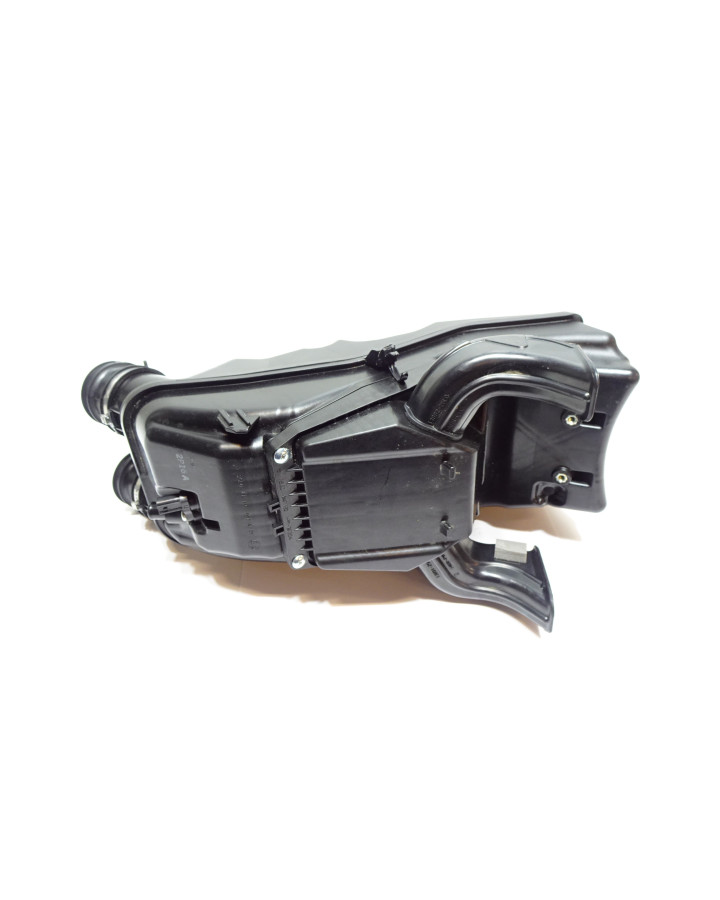 Suzuki GSX-8S, luftburk