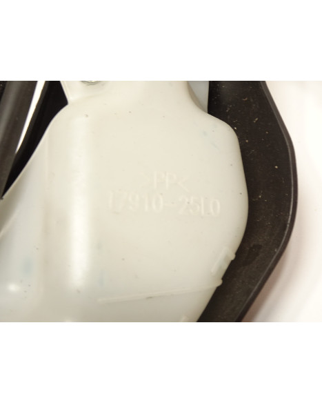 Suzuki GSX-8S, expansionskärl