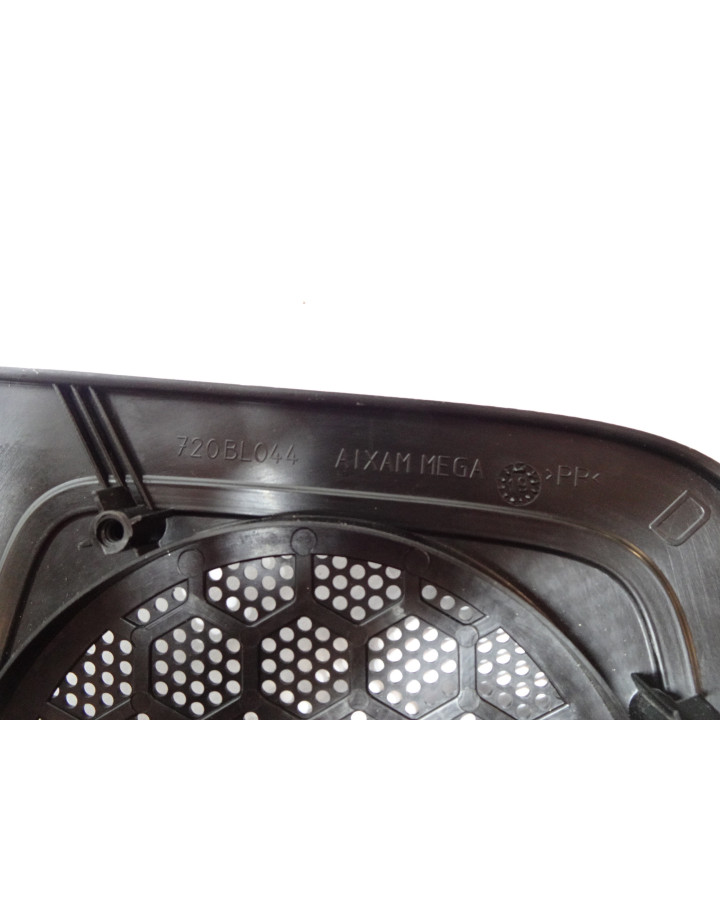 Aixam S9, högtalargaller höger