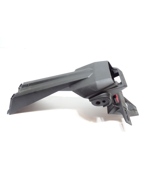 Suzuki GSX-8S, stänkskärm 2