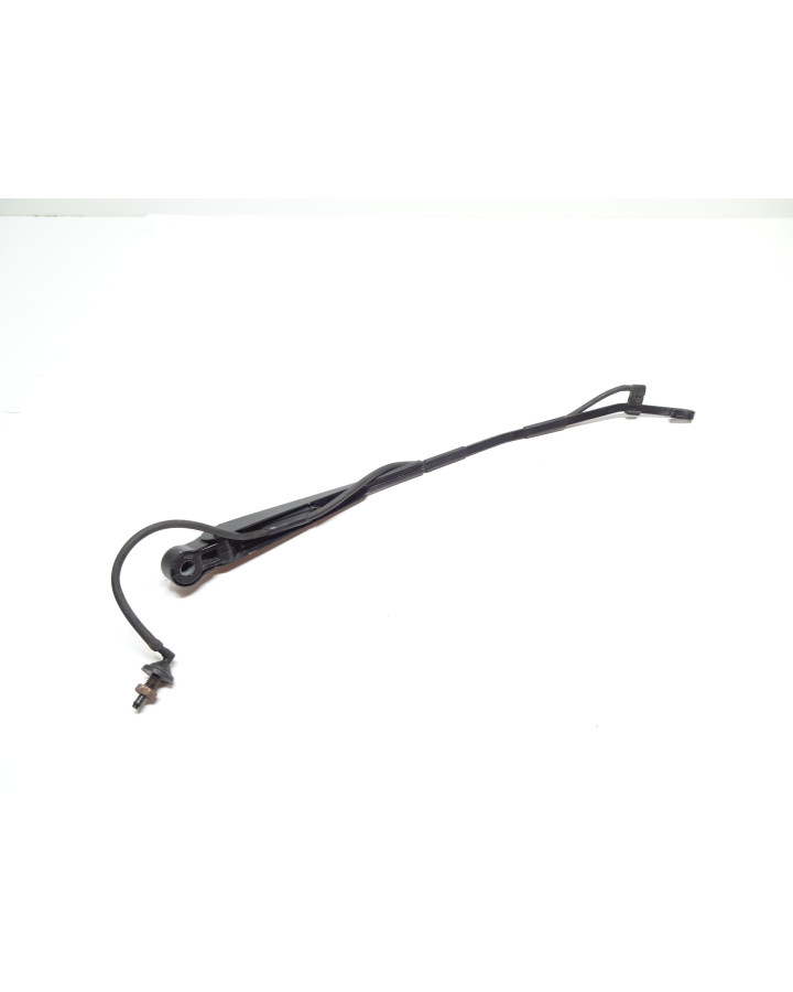 Aixam S8, torkararm fram