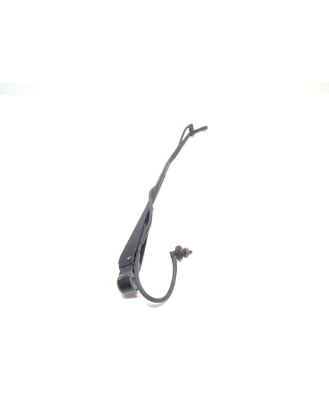 Aixam S8, torkararm fram