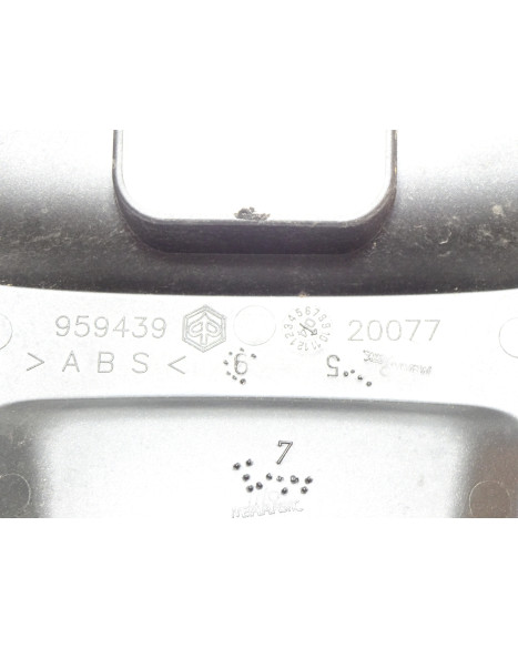 Piaggio NRG, bakre mittkåpa