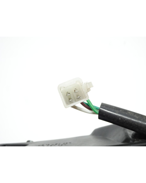 Vento Street Fighter, framlykta vänster